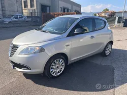 Argento Usata 2013 Lancia Ypsilon Gold Due volumi | 5700 € (Buon prezzo)