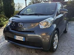 Usata 2011 Toyota iQ Sol Due volumi | 7999 € (Buon prezzo)