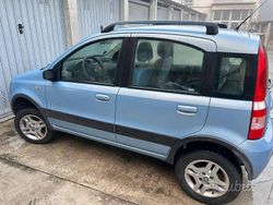 Usata 2009 Fiat Panda 4x4 Due volumi | 4900 € (Buon prezzo)