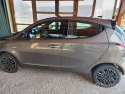 Usata 2024 Lancia Ypsilon Due volumi | 12.000 € (Ottimo prezzo)