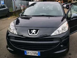 Nero Usata 2012 Peugeot 207 Tre volumi | 5550 € (Cara)