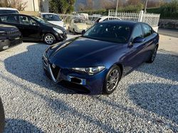 Blu Usata 2018 Alfa Romeo Giulia Business Tre volumi | 19.500 € (Ottimo prezzo)
