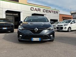 Grigio Usata 2022 Renault Clio V Business Tre volumi | 12.500 € (Buon prezzo)