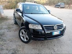 Nero Usata 2003 VW Touareg SUV | 4000 € (Cara)
