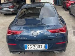 Blu/azzurro Usata 2021 Mercedes CLA250e Premium Tre volumi | 31.000 € (Buon prezzo)
