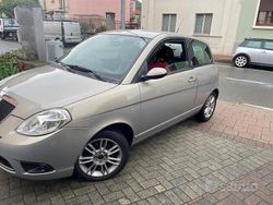 Usata 2007 Lancia Ypsilon Due volumi | 3200 € (Buon prezzo)
