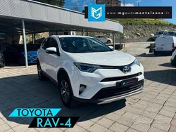 Bianco Usata 2016 Toyota RAV4 Style SUV | 16.000 € (Buon prezzo)