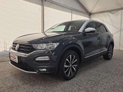 Grigio Usata 2019 VW T-Roc Style SUV | 14.950 € (Buon prezzo)