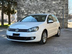 Bianco Usata 2012 VW Golf VII Highline Tre volumi | 5990 € (Super prezzo)