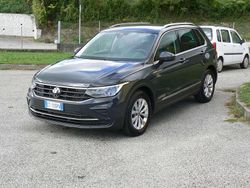 Grigio Usata 2024 VW Tiguan Life SUV | 29.950 € (Super prezzo)