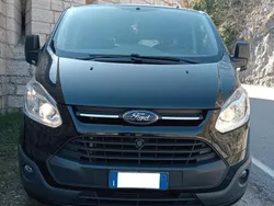 Nero Usata 2013 Ford Transit Custom Trend Station wagon | 18.000 € (Cara)