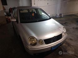 Grigio Usata 2003 VW Polo Trendline Tre volumi | 800 € (Super prezzo)