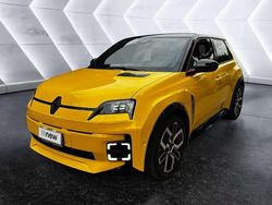 Giallo Usata 2024 Renault R5 Iconic Due volumi | 29.800 € (Ottimo prezzo)