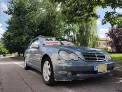 Blu/azzurro Usata 2004 Mercedes C220 Classic Station wagon | 1399 € (Ottimo prezzo)