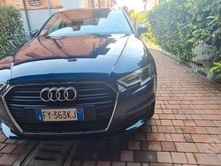 Blu Usata 2019 Audi A3 Tre volumi | 17.699 € (Buon prezzo)