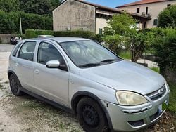 Grigio Usata 2004 Opel Corsa Due volumi | 500 € (Ottimo prezzo)