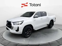 Bianco Nuova 2025 Toyota HiLux Lounge Pick-up | 43.560 € (Ottimo prezzo)