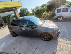 Grigio Usata 2010 VW Golf VI Highline Due volumi | 5500 € (Buon prezzo)