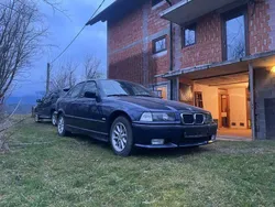 Usata 1997 BMW 323 Sport Line Tre volumi | 9900 €