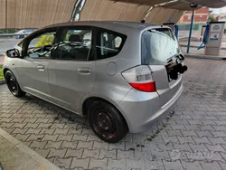 Usata 2010 Honda Jazz Due volumi | 2100 € (Buon prezzo)