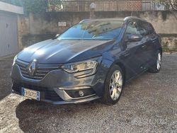 Grigio Usata 2017 Renault Mégane GrandTour Station wagon | 6300 € (Ottimo prezzo)