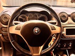 Nero Usata 2016 Alfa Romeo MiTo Due volumi | 7000 € (Buon prezzo)