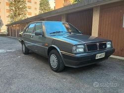 Usata 1989 Lancia Prisma Tre volumi | 4700 €