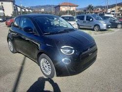 Nero Nuova 2025 Fiat 500e Tech Due volumi | 15.350 €