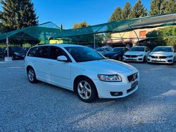Bianco Usata 2011 Volvo V50 Station wagon | 3900 € (Buon prezzo)