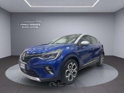 Blu/azzurro Usata 2020 Renault Captur Intens SUV | 16.900 € (Buon prezzo)
