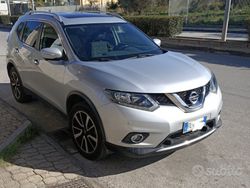 Grigio Usata 2015 Nissan X-Trail SUV | 12.500 € (Molto cara)