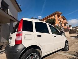 Bianco Usata 2010 Fiat Panda Tre volumi | 2800 € (Ottimo prezzo)