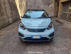 Vari colori Usata 2021 Honda Jazz Executive Due volumi | 17.900 € (Buon prezzo)