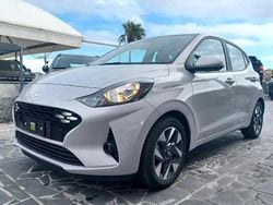 Grigio Nuova 2025 Hyundai i10 Due volumi | 17.900 €