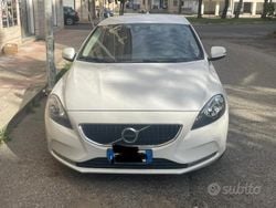 Bianco Usata 2019 Volvo V40 Kinetic Station wagon | 13.000 € (Buon prezzo)