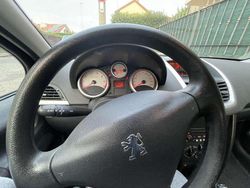 Usata 2009 Peugeot 207 Sport Tre volumi | 2000 € (Super prezzo)