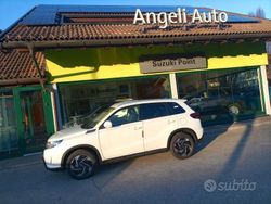 Bianco Nuova 2025 Suzuki Vitara SUV | 27.600 € (Cara)