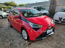 Rosso Usata 2021 Toyota Aygo Connect Style Due volumi | 14.500 € (Cara)