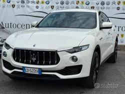 Usata 2020 Maserati Levante SUV | 42.900 € (Super prezzo)