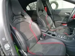 Usata 2017 Mercedes A45 AMG Tre volumi | 30.500 € (Buon prezzo)