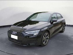 Nero Usata 2022 Audi A3 Business Tre volumi | 26.700 € (Buon prezzo)