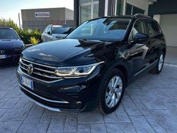 Nero Usata 2022 VW Tiguan Elegance SUV | 27.500 € (Buon prezzo)