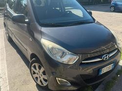 Grigio Usata 2011 Hyundai i10 Due volumi | 3300 €
