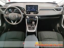 Blu/azzurro Usata 2022 Toyota RAV4 SUV | 41.600 €