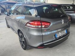 Giallo Usata 2016 Renault Clio GrandTour Station wagon | 6750 € (Buon prezzo)