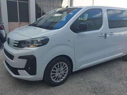 Bianco Nuova 2025 Peugeot Expert Furgone | 27.990 € (Cara)