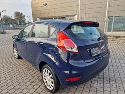 Blu Usata 2017 Ford Fiesta Business Edition Tre volumi | 8000 € (Buon prezzo)