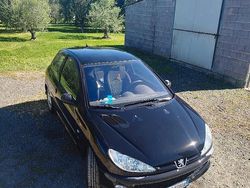 Nero Usata 2002 Peugeot 206 Due volumi | 1100 €
