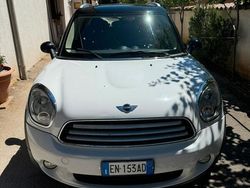 Bianco Usata 2012 Mini Cooper Due volumi | 9500 € (Molto cara)