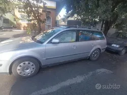 Usata 2002 VW Passat Tre volumi | 1200 € (Buon prezzo)